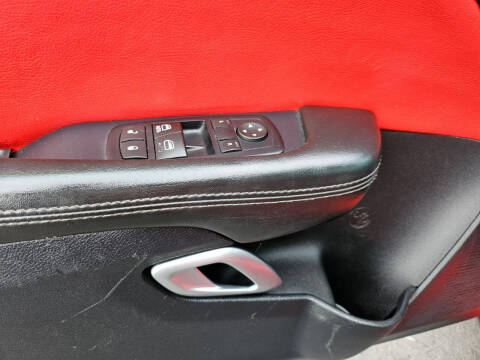 2015 Dodge Challenger SXT