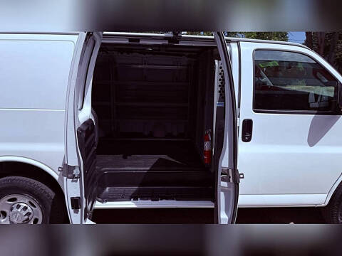 2018 Chevrolet Express 2500