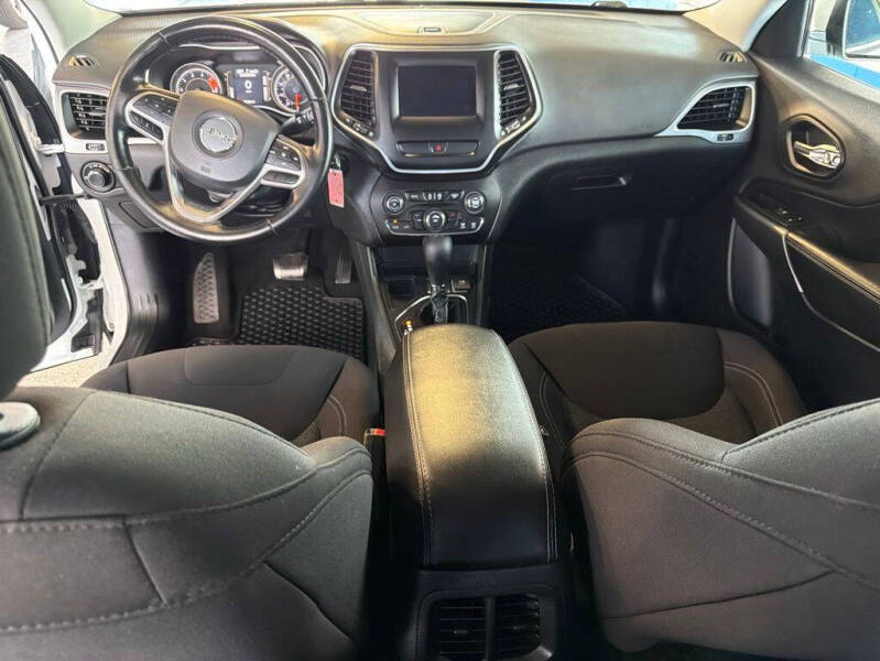 2020 Jeep Cherokee Latitude