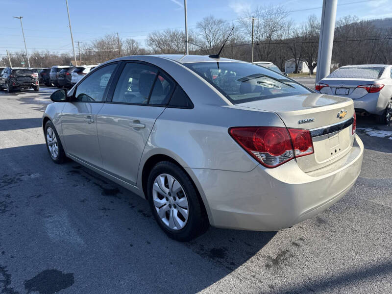 2013 Chevrolet Cruze LS Auto