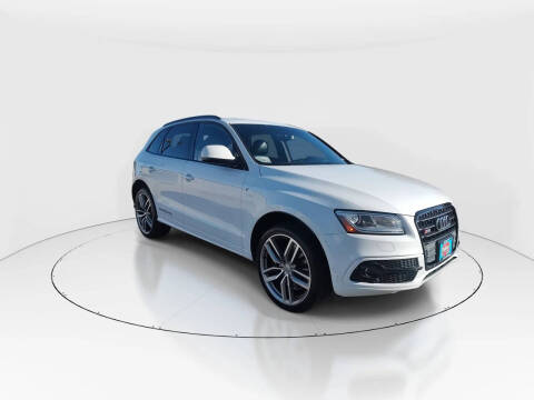 2016 Audi SQ5 3.0T quattro Premium Plus