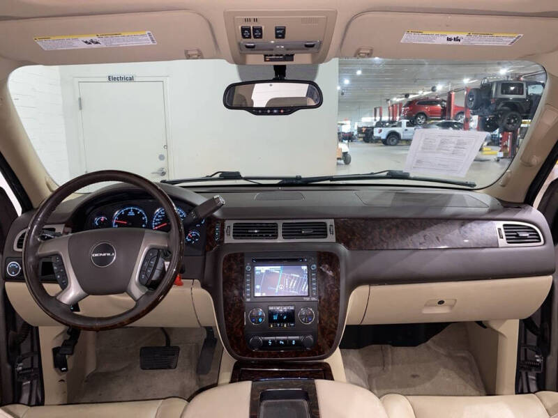 2013 GMC Yukon XL Denali