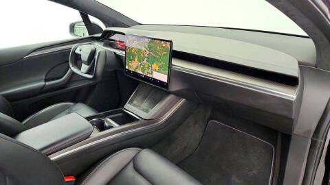 2023 Tesla Model X Plaid