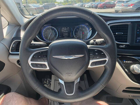 2018 Chrysler Pacifica LX