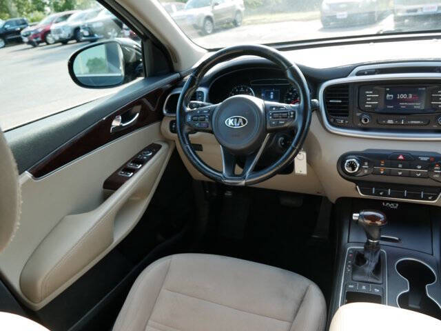 2016 Kia Sorento LX