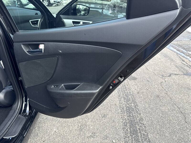 2017 Hyundai Veloster