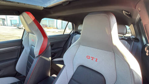 2026 Volkswagen Golf GTI SE