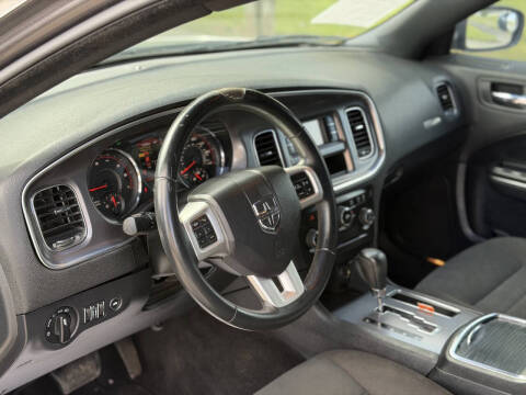 2014 Dodge Charger SE