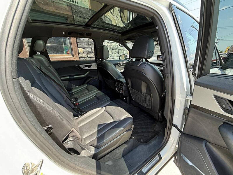 2018 Audi Q7 2.0T quattro Premium Plus