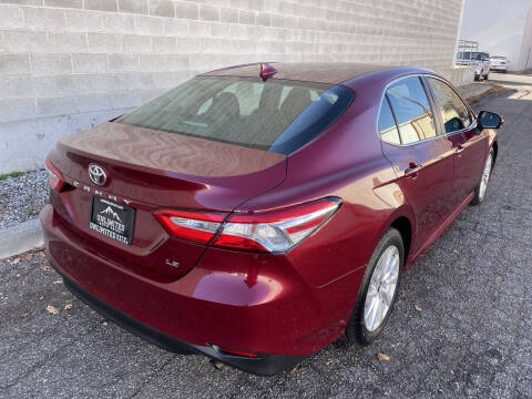 2020 Toyota Camry LE