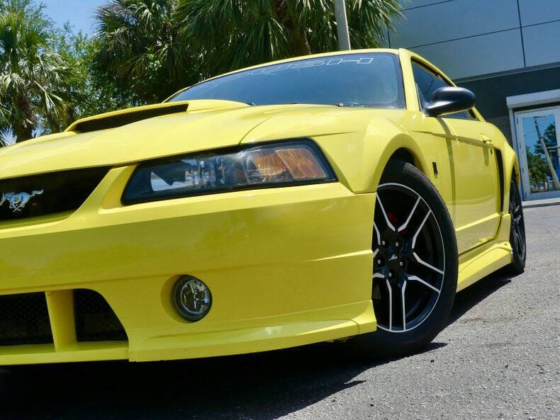 2001 Ford Mustang