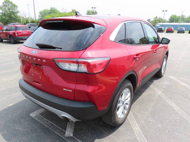 2021 Ford Escape SE