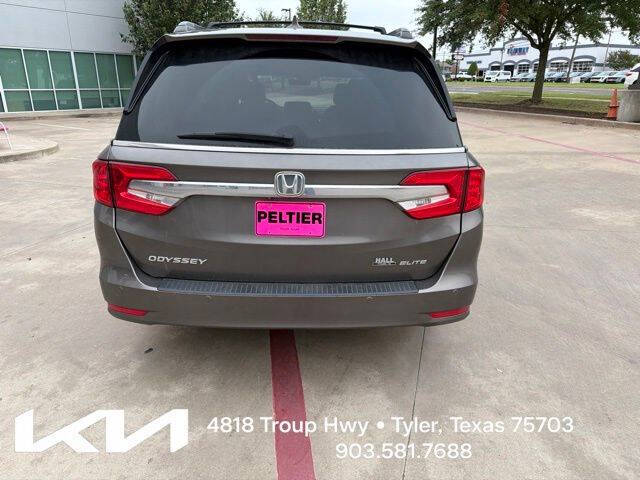 2018 Honda Odyssey Elite