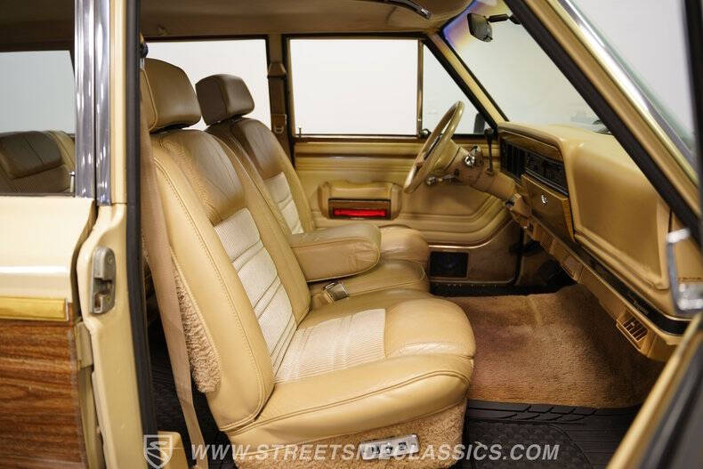 1989 Jeep Grand Wagoneer