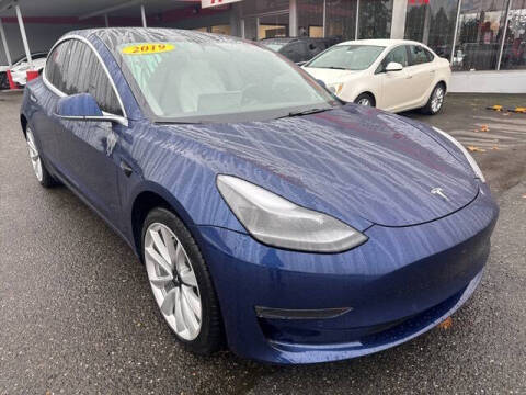 2019 Tesla Model 3 Standard Range Plus