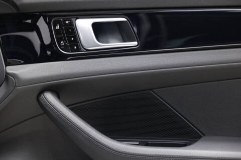 2020 Porsche Panamera