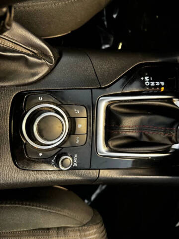 2016 Mazda MAZDA3 i Touring