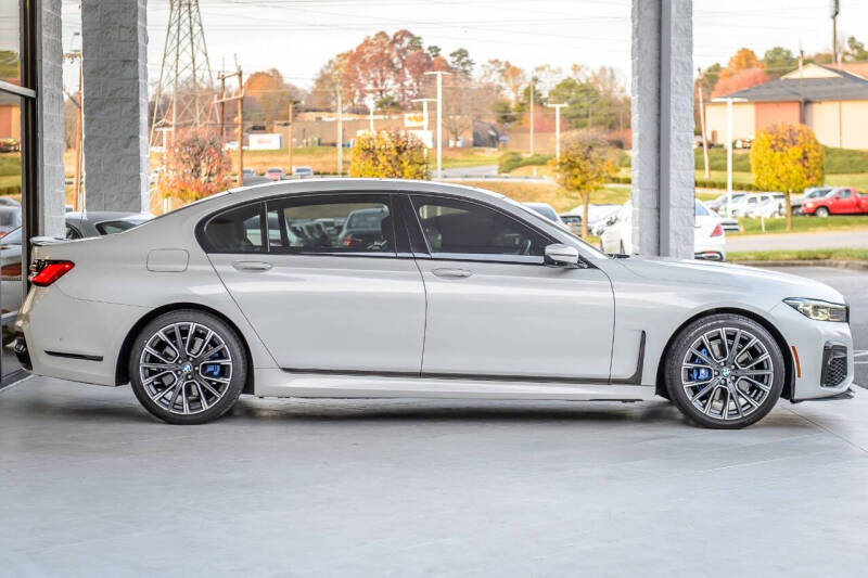 2020 BMW 7 Series 740i