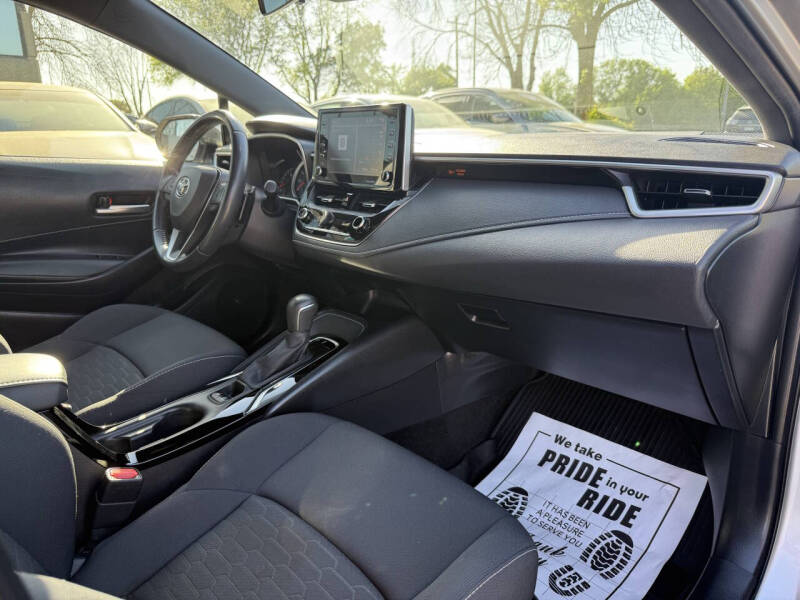 2019 Toyota Corolla Hatchback SE