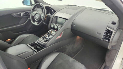 2016 Jaguar F-TYPE S