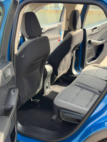 2020 Ford Escape S