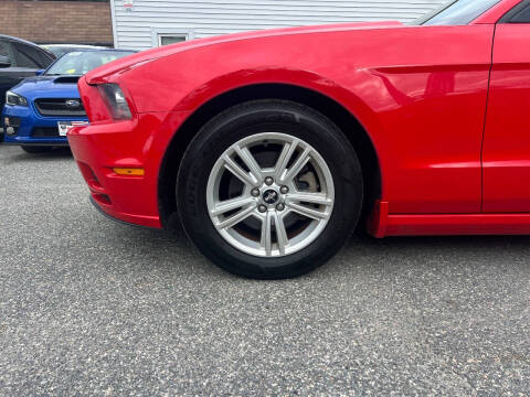 2014 Ford Mustang V6
