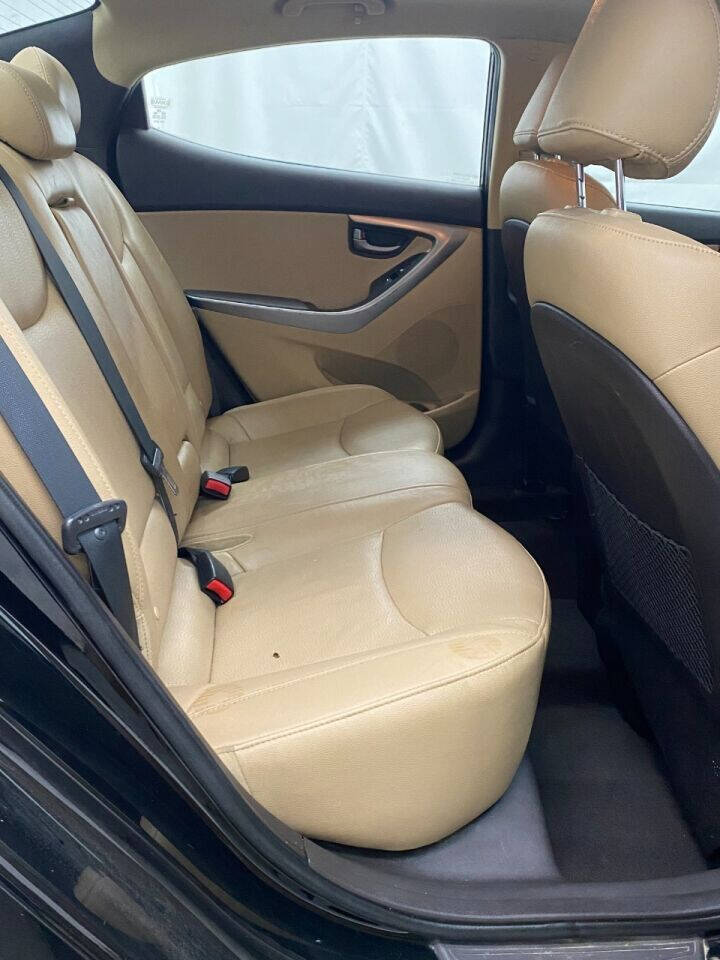 2012 Hyundai Elantra Limited 4dr Sedan - Black exterior view 12