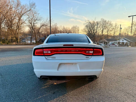 2014 Dodge Charger R/T Plus