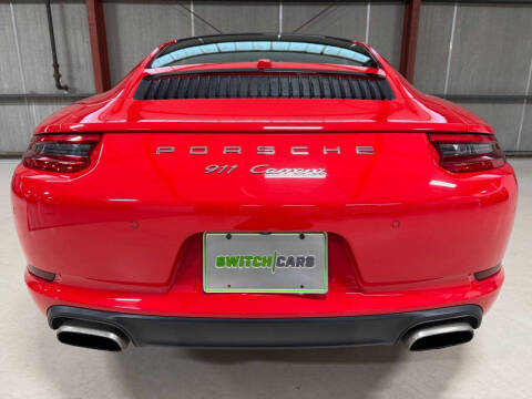 2018 Porsche 911 Carrera