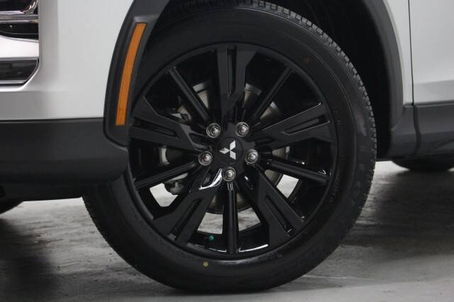 2026 Mitsubishi Eclipse Cross LE