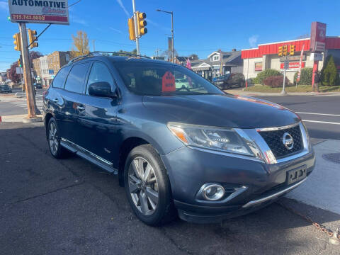 2014 Nissan Pathfinder Hybrid Platinum