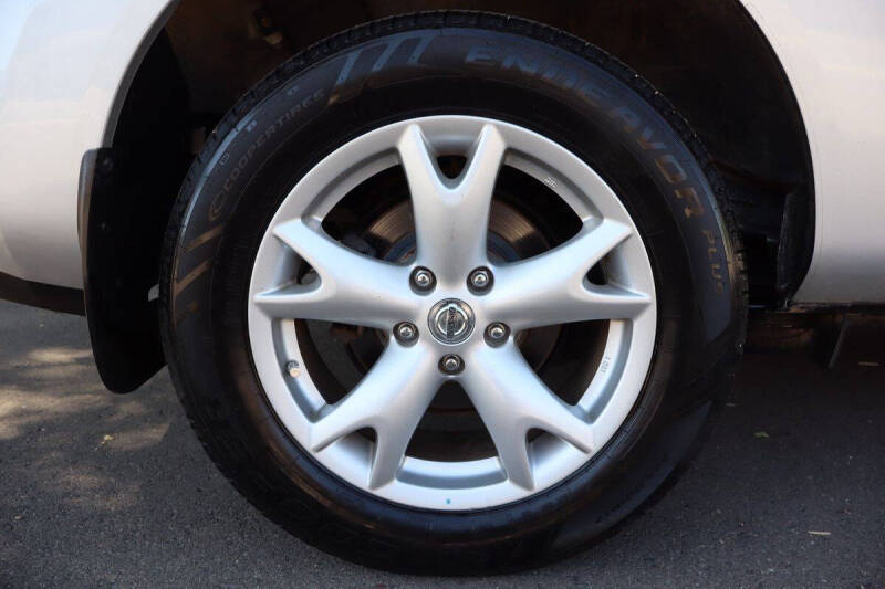 2011 Nissan Rogue SV