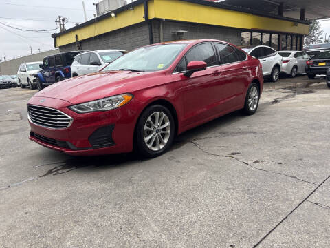 2020 Ford Fusion SE