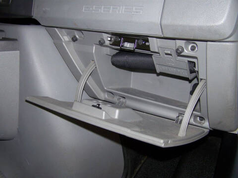 2009 Ford E-Series E-350 SD