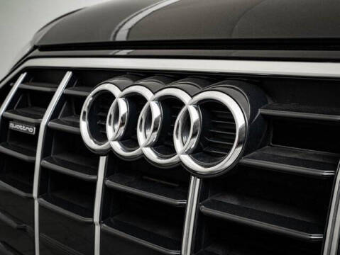 2023 Audi Q5 quattro Premium 40 TFSI