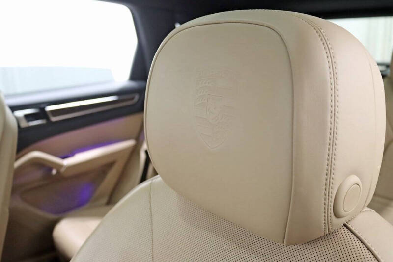 2019 Porsche Cayenne S