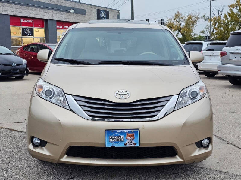 2011 Toyota Sienna XLE 8-Passenger