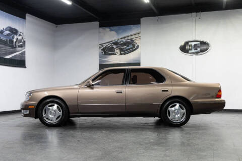 1998 Lexus LS 400