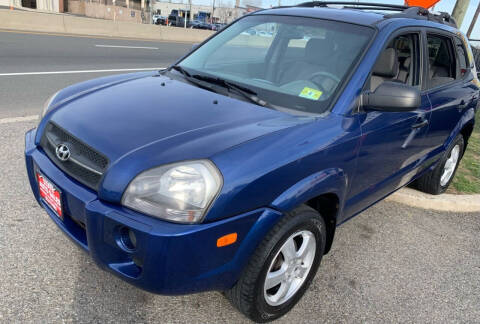 2008 Hyundai Tucson for sale at STATE AUTO SALES in Lodi NJ