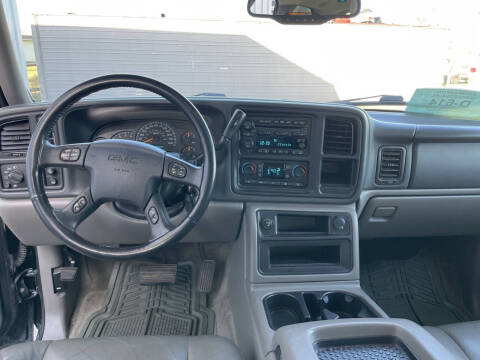 2005 GMC Yukon SLT