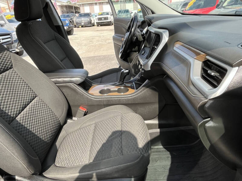 2019 GMC Acadia SLE-1