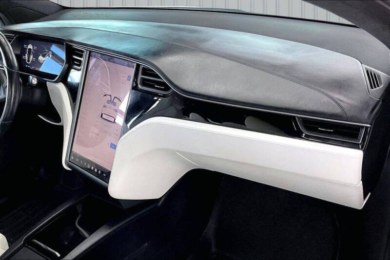 2018 Tesla Model X 75D