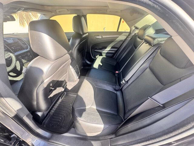 2019 Chrysler 300 Limited