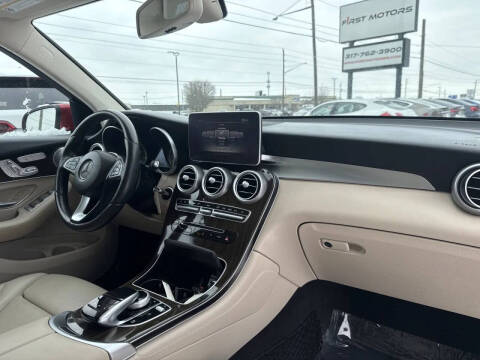 2017 Mercedes-Benz GLC GLC 300 4MATIC