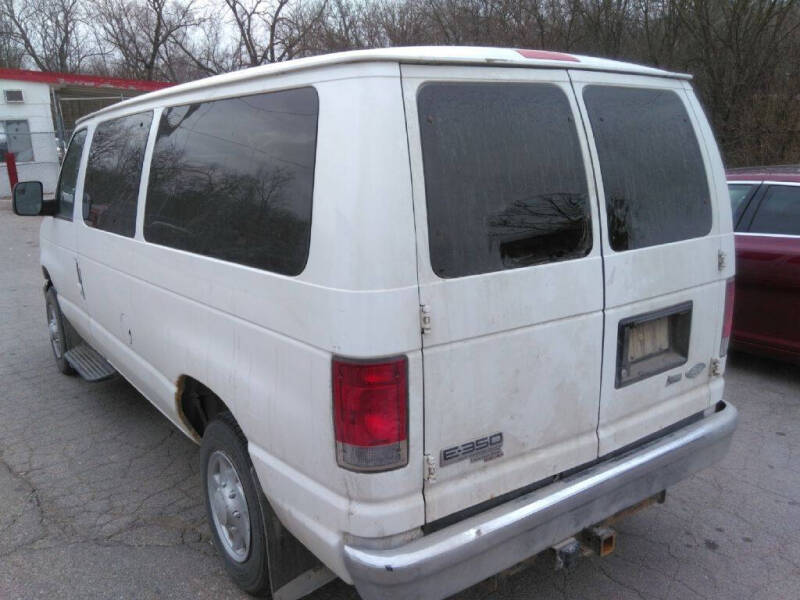 2012 Ford E-Series