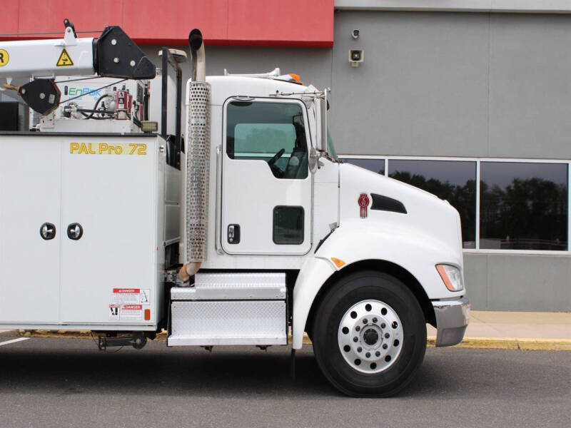 2019 Kenworth T370