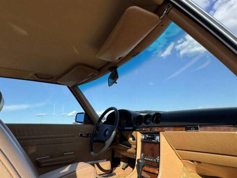 1984 Mercedes-Benz 380-Class 380 SL