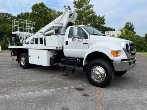 2005 Ford F-750 Super Duty for sale at Heavy Metal Automotive LLC in Anniston AL