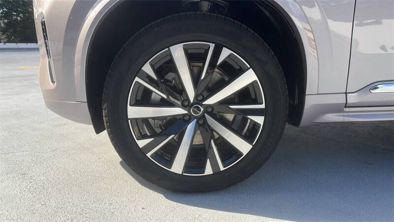 2026 Volvo XC90 B5 Core