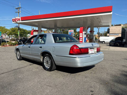 2002 Mercury Grand Marquis GS
